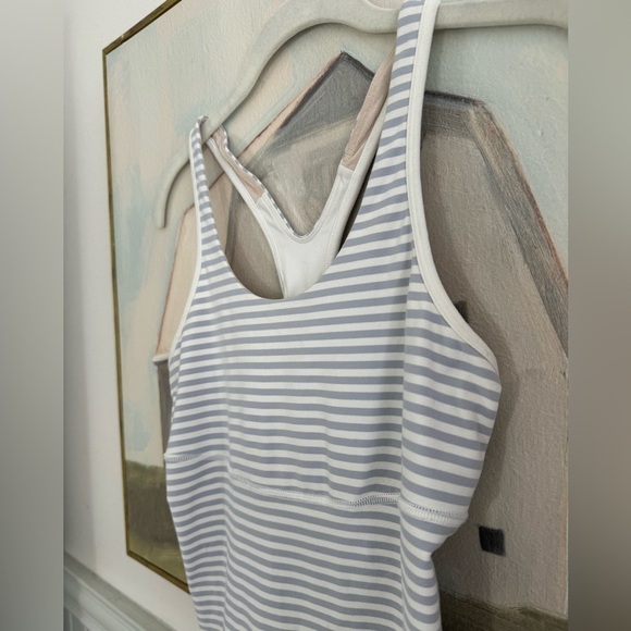 LULULEMON Crossback Tank Classic Stripe White Silver Fox / White size 8 - Picture 7 of 10